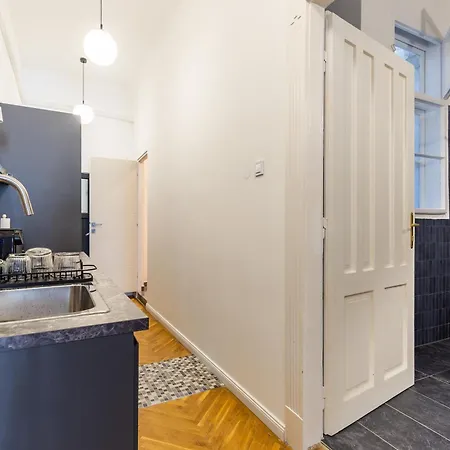 Tas Apartament *
