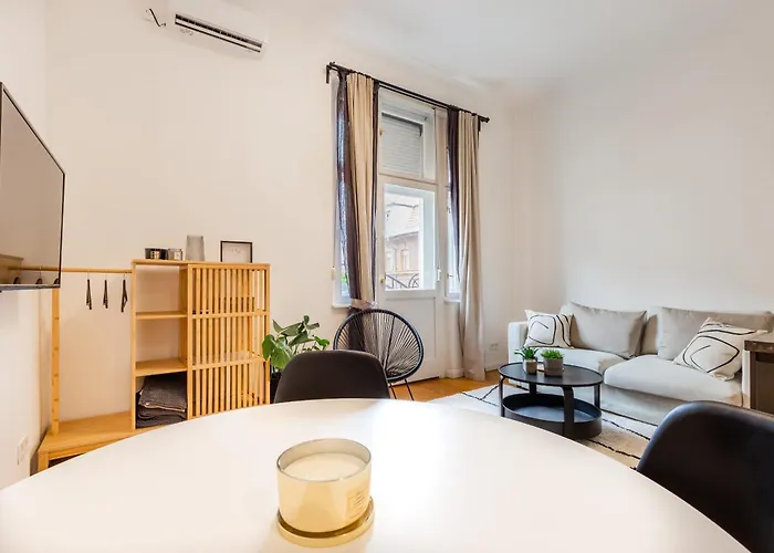 Tas Apartman *